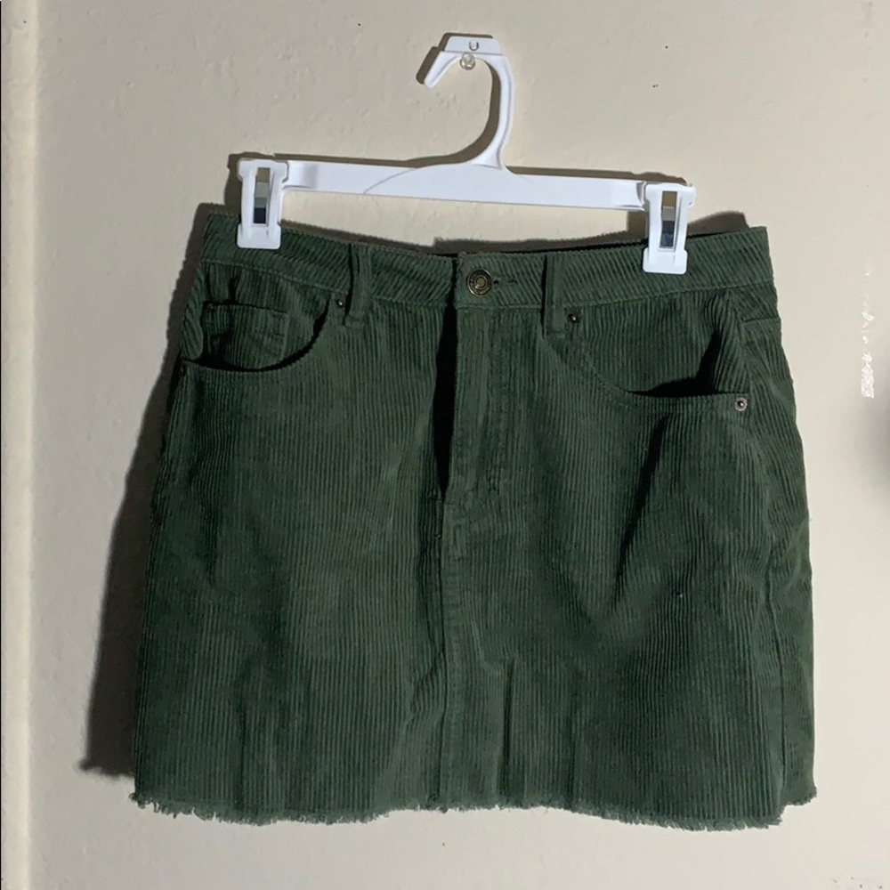 mini skirt